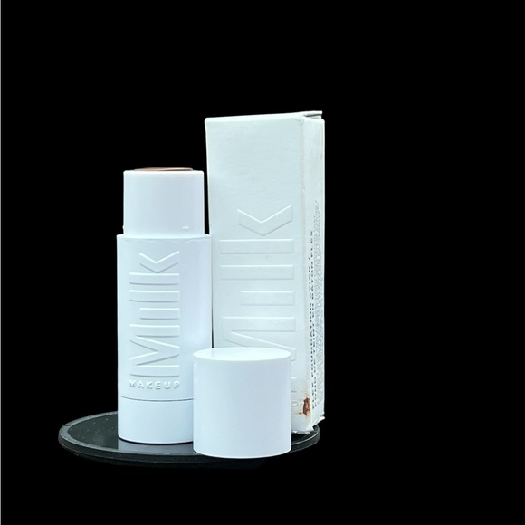 Milk Makeup Flex Foundation Stick  Medium Coverage Natural Look Blendable - Picture 9 of 12